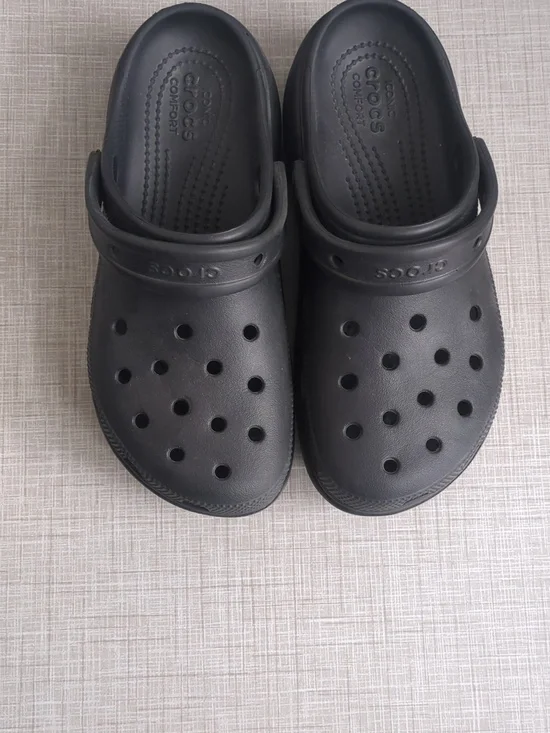 Platform Crocs - Picture 7 of 7